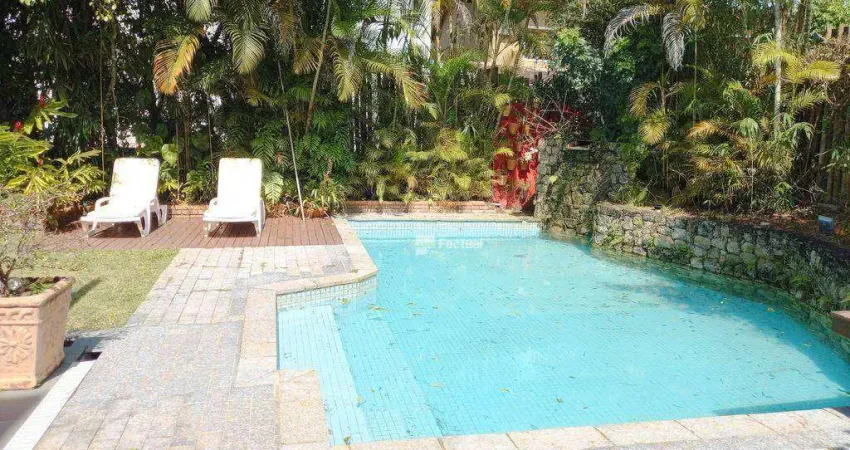 Casa com 6 dormitórios à venda, 340 m² por R$ 3.000.000,00 - Granville - Guarujá/SP