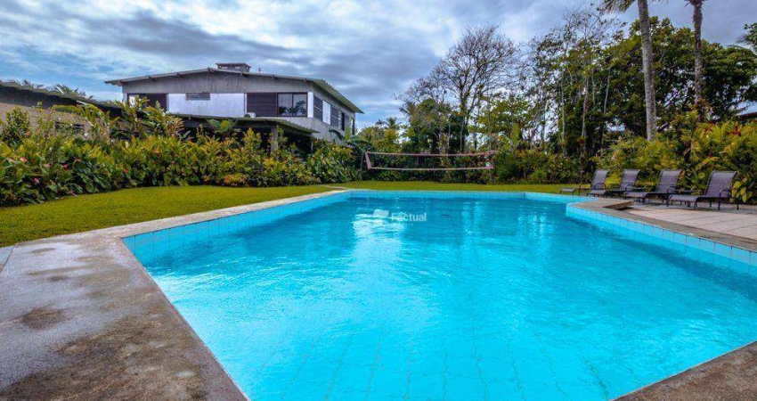 Casa com 5 dormitórios à venda, 518 m² por R$ 2.800.000,00 - Praia de Pernambuco - Guarujá/SP