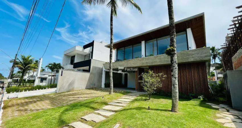 Casa com 5 dormitórios à venda, 335 m² por R$ 4.850.000,00 - Acapulco - Guarujá/SP