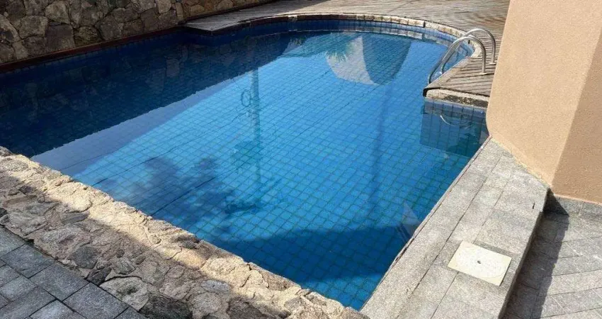 Apartamento com 3 dormitórios à venda, 160 m² por R$ 750.000,00 - Enseada - Guarujá/SP