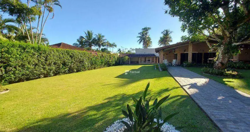 Casa com 3 quartos à venda na Rua Clemente Nascimento, 205, Jardim Guaiuba, Guarujá