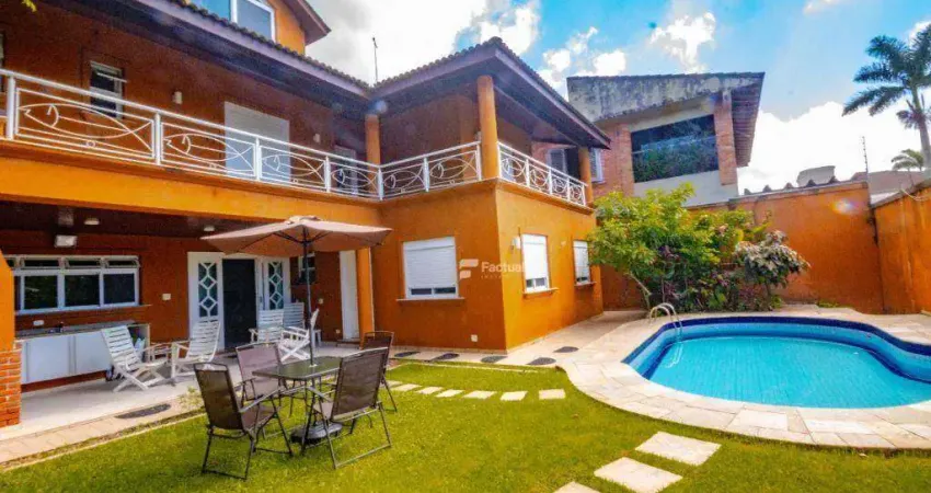 Casa com 6 dormitórios à venda, 360 m² por R$ 2.100.000,00 - Praia de Pernambuco - Guarujá/SP