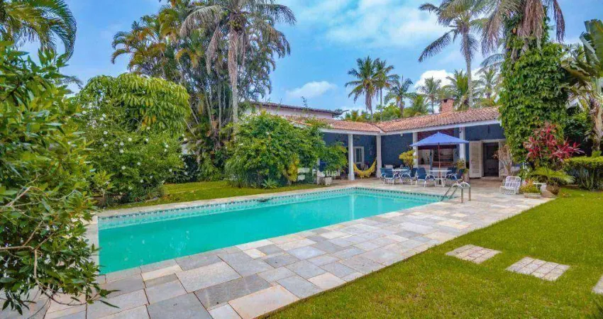 Casa com 4 dormitórios à venda, 450 m² por R$ 1.450.000,00 - Praia de Pernambuco - Guarujá/SP