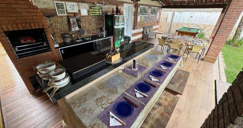 Casa com 4 dormitórios à venda, 239 m² por R$ 1.100.000,00 - Praia de Pernambuco - Guarujá/SP