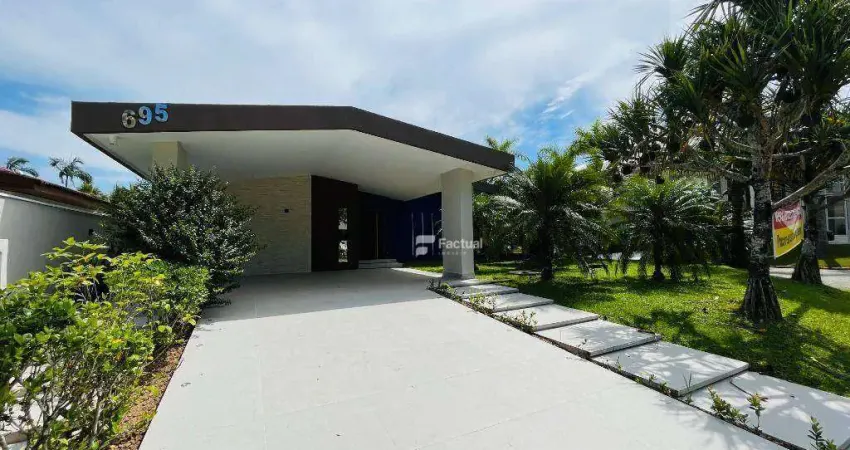Casa com 6 dormitórios à venda, 458 m² por R$ 4.900.000,00 - Acapulco - Guarujá/SP