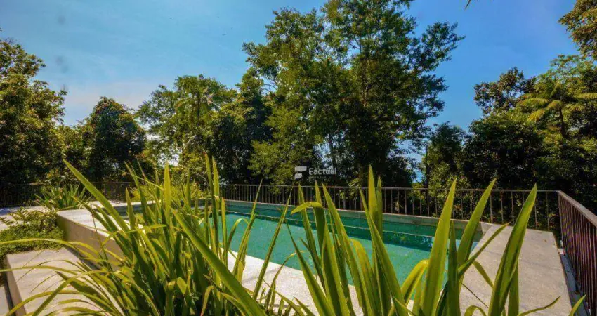 Casa com 5 dormitórios à venda, 1102 m² por R$ 17.000.000,00 - São Pedro  - Guarujá/SP