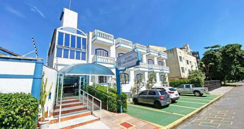 Hotel com 39 dormitórios à venda por R$ 10.000.000,00 - Enseada - Guarujá/SP