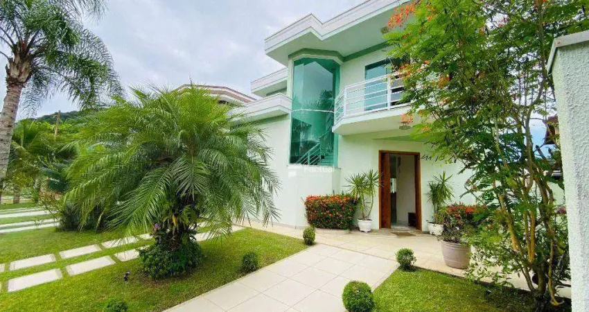 Sobrado à venda e locação diária r$ 2.800,00 no condomínio pernambuco ii  - praia de pernambuco - guarujá/sp