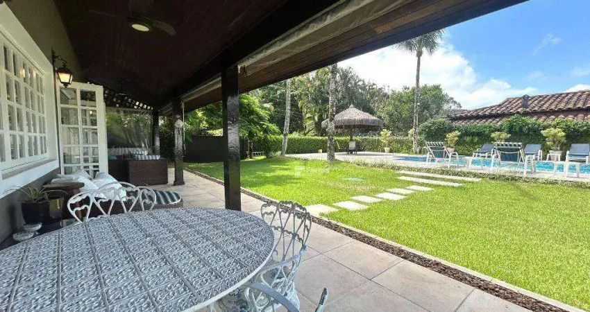Casa com 6 dormitórios, 1050m² - venda por R$ 4.000.000 ou aluguel por R$ 19.000/mês - Acapulco - Guarujá/SP