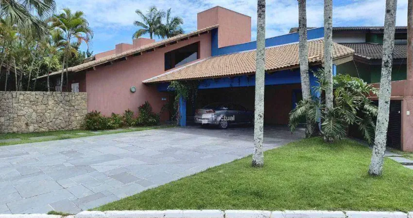 Casa com 5 dormitórios à venda, 731 m² por R$ 2.500.000,00 - Acapulco - Guarujá/SP