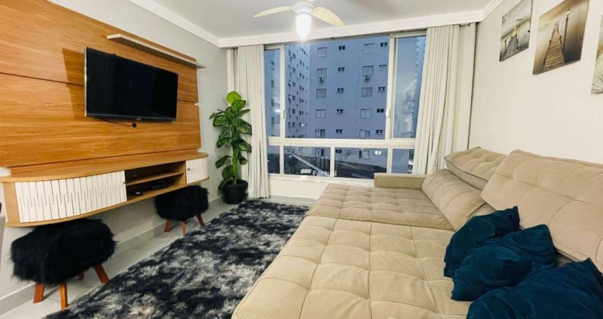 Apartamento à venda na Praia da Pitangueiras no Guarujá / SP.