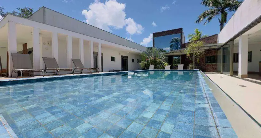 Casa à venda no condomínio marina guarujá de frente ao mar com píer de 15 metros para barco e deck para barco e moto aquática.