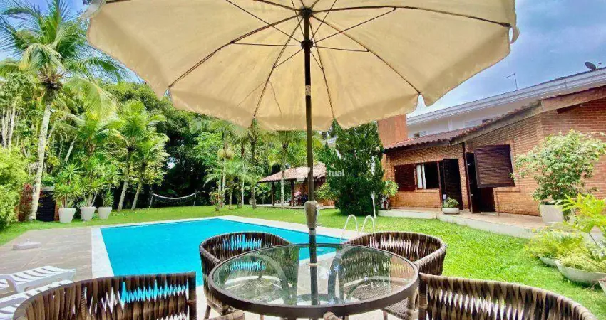 Casa contemporânea à venda no condomínio acapulco, guarujá/sp.