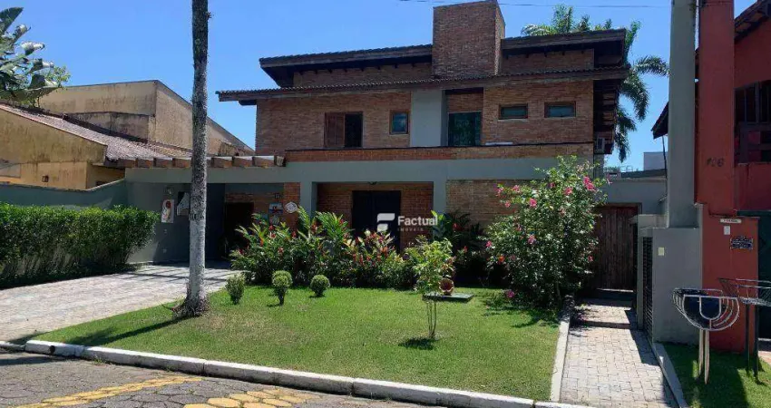Casa com 5 dormitórios à venda, 309 m² por R$ 3.100.000,00 - Acapulco - Guarujá/SP