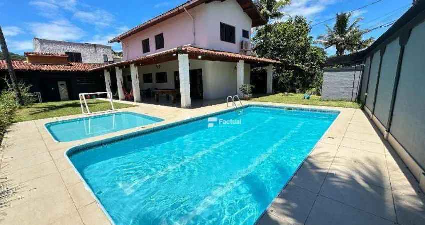 Casa com 4 quartos à venda na Avenida Cruzeiro do Sul, 638, Balneário Praia do Pernambuco, Guarujá