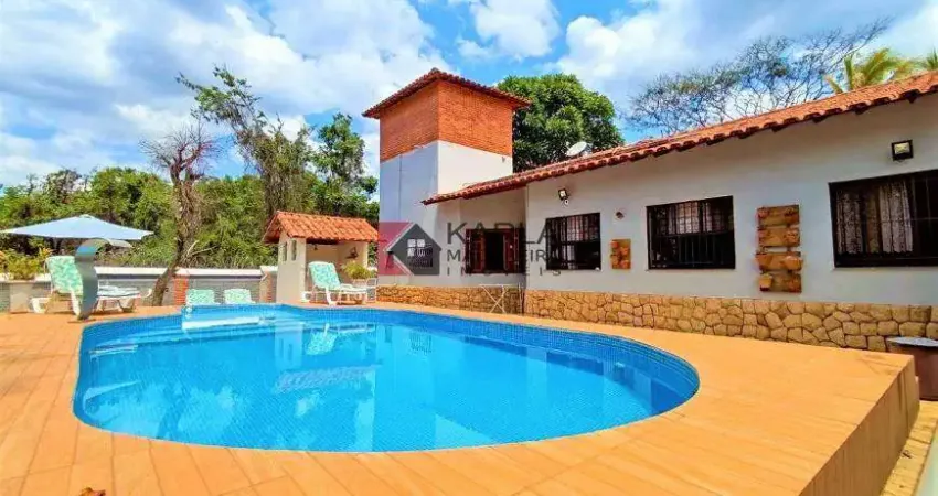 CASA 05 QUARTOS, 03 SUITES, PISCINA E QUADRA LAGOA MANSÕES!!