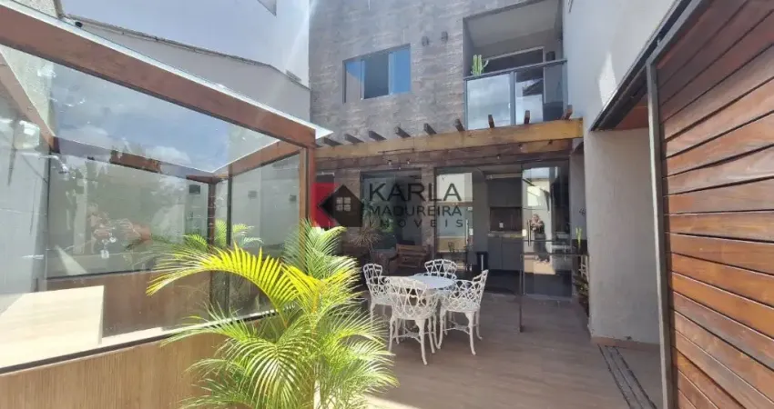 CASA COM 03 QUARTOS E PISCINA NO JARDIM IMPERIAL!