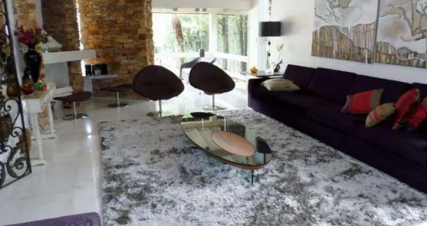 Casa para Venda em Belo Horizonte, São Luiz, 4 dormitórios, 2 suítes, 4 banheiros, 8 vagas