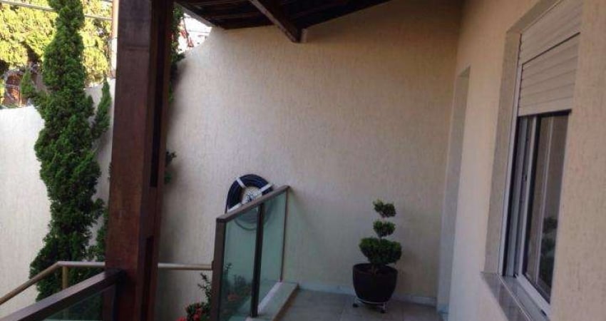 Casa para Venda em Belo Horizonte, Carlos Prates, 4 dormitórios, 3 suítes, 3 banheiros, 3 vagas