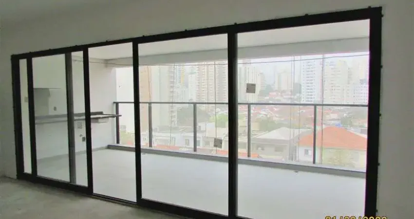 Apartamento para venda possui 151 metros quadrados com 3 quartos em Vila Romana - São Paulo - SP