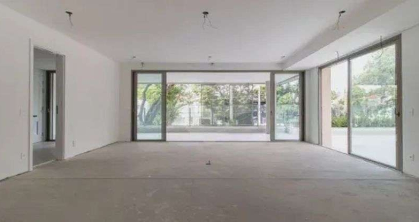 Imóvel para venda possui 227 metros quadrados com 3 quartos em Jardim América - São Paulo - SP