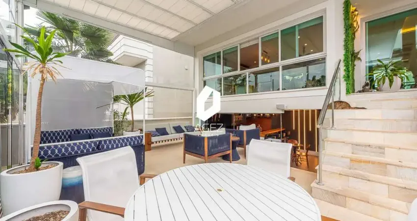 Casa mobiliada, piscina aquecida com spa, 03 suíte e elevador!