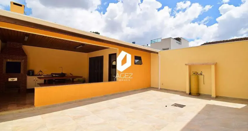 Sobrado a venda, com 04 dormitórios, edícula e 04 vagas!