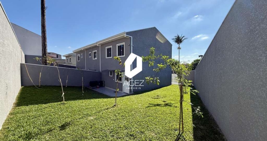 Sobrado à venda no Alto Boqueirão esquina quintal amplo excelente posição solar