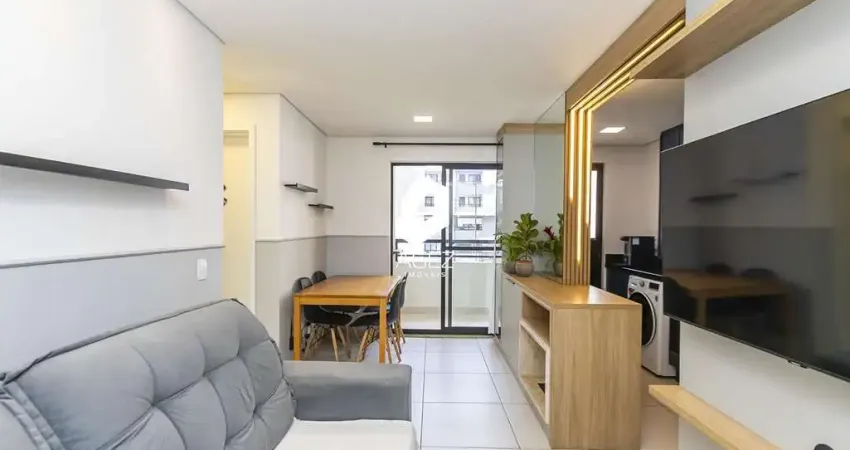 Apartamento semi mobiliado a venda no Parque da Fonte, 2 quartos.