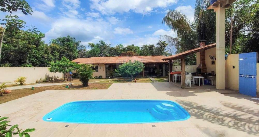 Vendo Chácara no Condomínio Janauary 1, 1000m², com piscina, Iranduba.