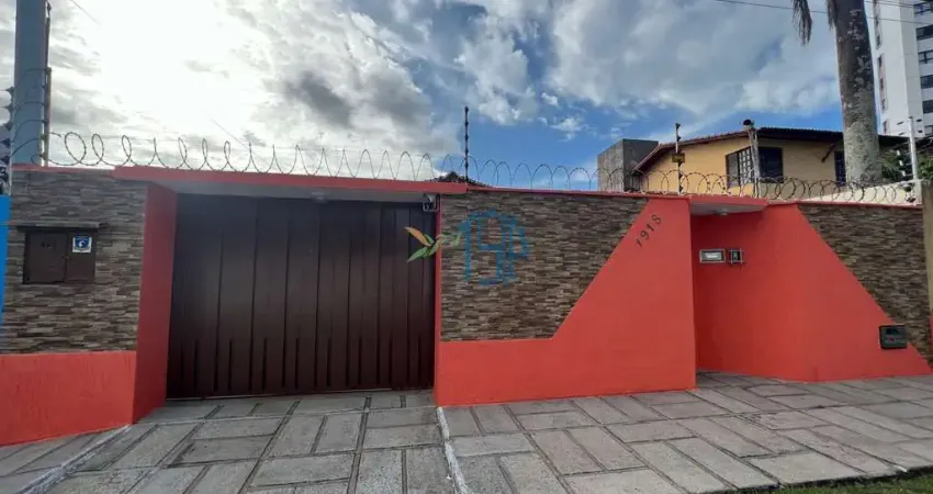 CASA DE RUA PUBLICA EM CAPIM MACIO / CASA COM 3 SUITES EM CAPIM MACIO / CASA EM NATL