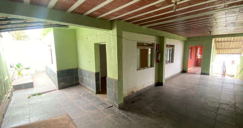 Casa à venda, 6 quartos, 3 vagas, Santa Helena - Belo Horizonte/MG