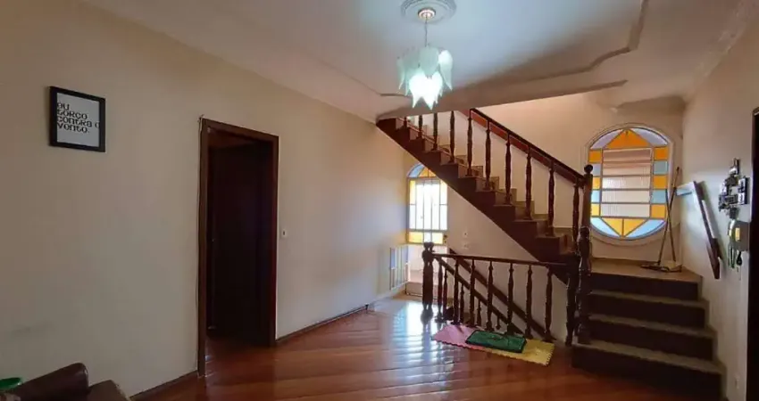 Casa à venda, 4 quartos, 2 suítes, 10 vagas, Diamante - Belo Horizonte/MG