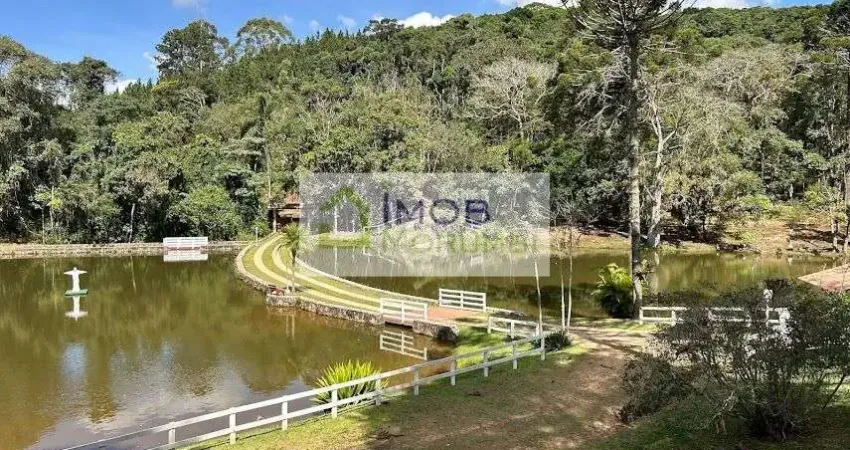 Sítio Haras em condomínio  6 suítes na região de Atibaia-SP