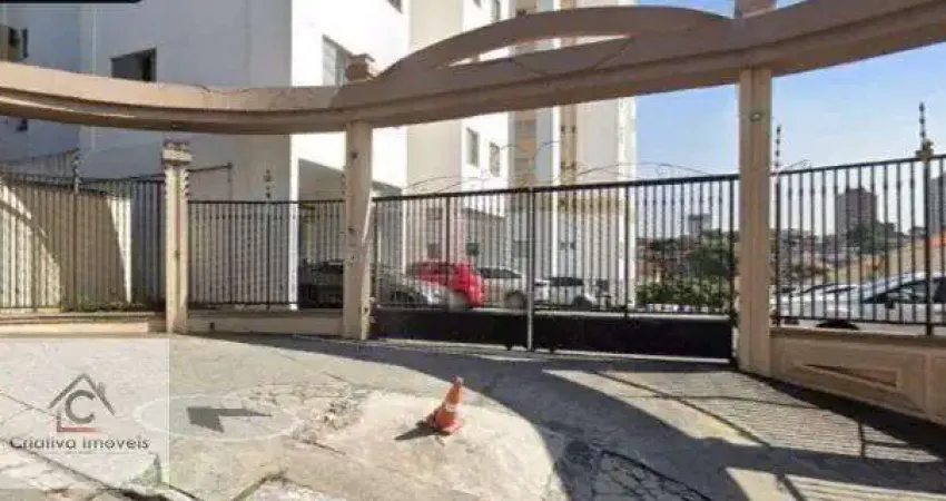 Apartamento em Vila Carmosina  -  São Paulo