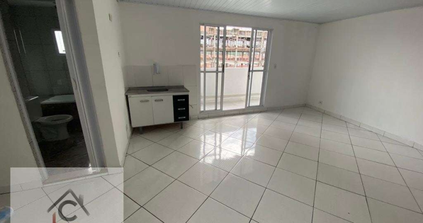 Casa com 2 quartos para alugar na Rua Fortuna de Minas, Jardim Arize, São Paulo