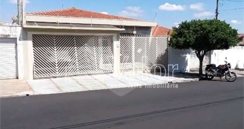 Casa com 3 quartos à venda na Rua Francisco de Oliveira Penteado, 118, Vila Boa Vista, São Carlos