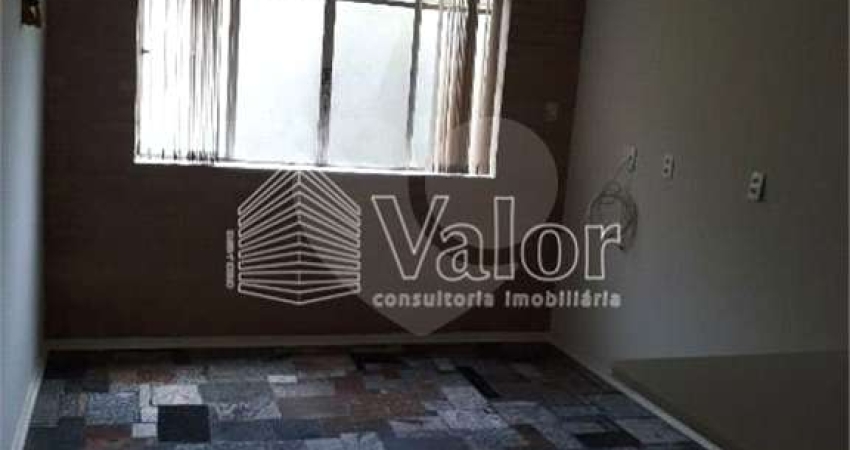 Apartamento com 2 dormitórios
