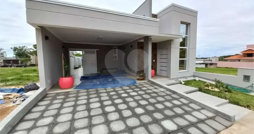 Casa  à venda com 3 quartos, sendo 1 suíte,  no condomínio reserva aquarela, são carlos - sp