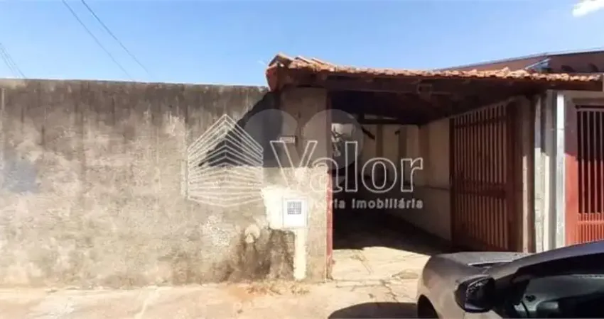 Casa à venda com 2 quartos, sendo 1 suíte,  em parque residencial maria stella faga, são carlos - sp