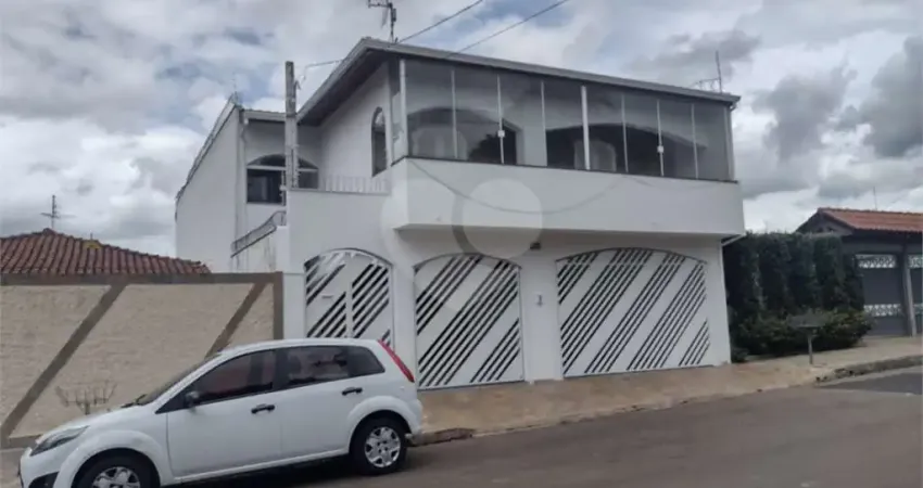 Casa com 4 quartos à venda na Rua Francisco Schiavone, 853, Jardim Beatriz, São Carlos