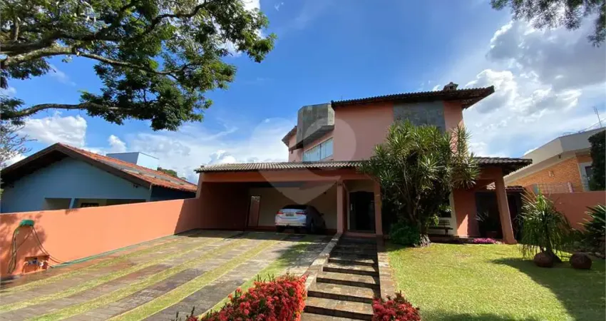 Casa  à venda com 4 quartos, sendo 1 suíte,  no condomínio parque sabará, são carlos - sp