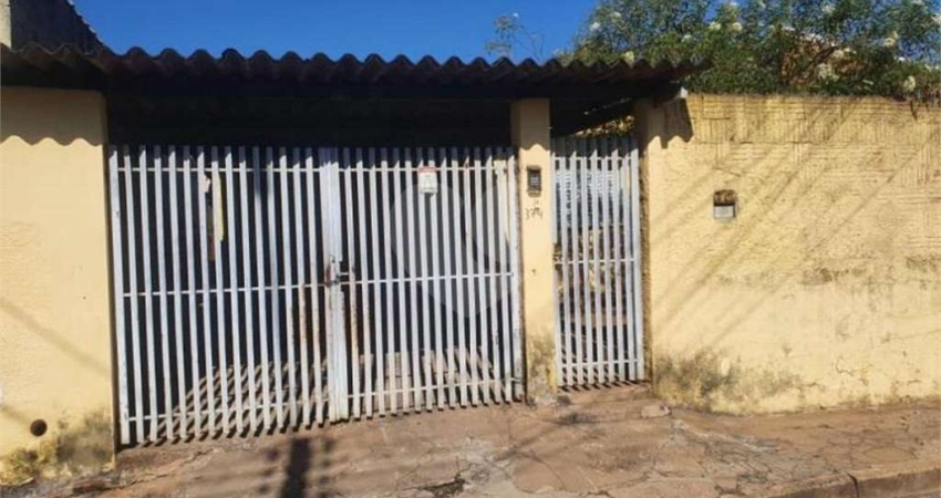 Casa com 3 quartos à venda na Travessa Seba Jorge Kebbe, 301, Vila Jacobucci, São Carlos