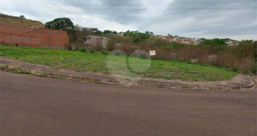 Terreno à venda na Rua Doutor Ivan Pinto de Campos, 10, Jardim das Torres Prolongamento, São Carlos