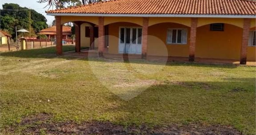 Chácara à venda com 3 quartos, sendo 1 suíte,  em água vermelha, são carlos - sp