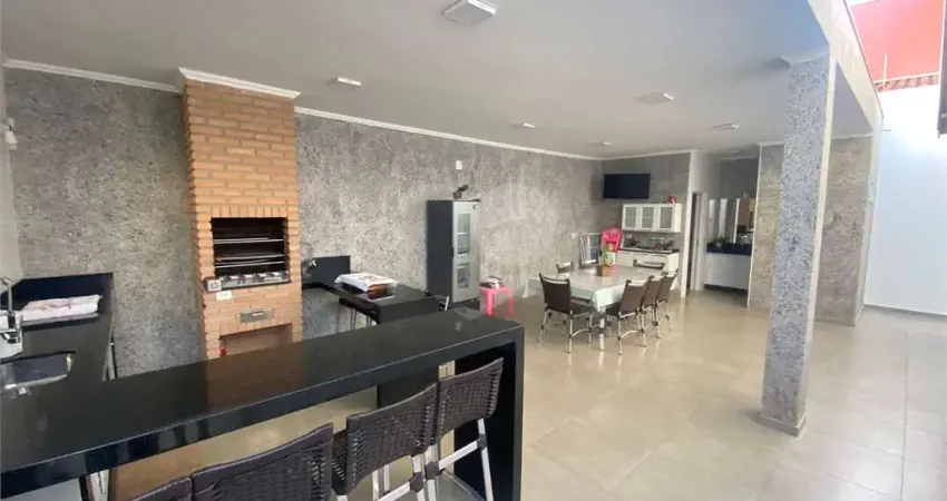 Casa com 2 quartos à venda na Avenida José Poianas, 42, Parque dos Timburis, São Carlos