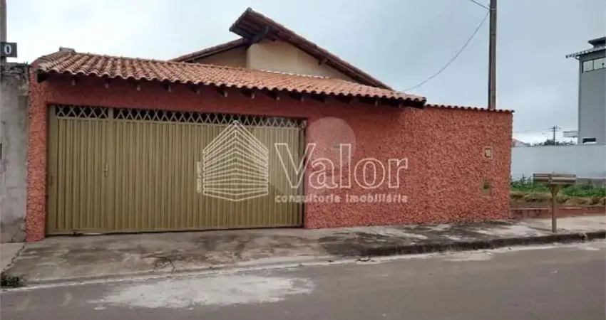 Casa térrea à venda com 3 quartos, sendo 1 suíte, em jardim embaré, são carlos - sp