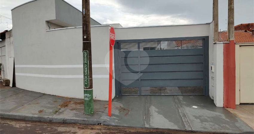 Casa com 3 quartos à venda na Rua Fortunato Dovigo, 25, Jardim Embaré, São Carlos