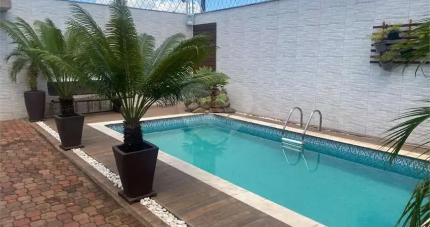 Casa com 3 quartos à venda na Rua Imperador Hiroito, 125, Jardim Hikare, São Carlos
