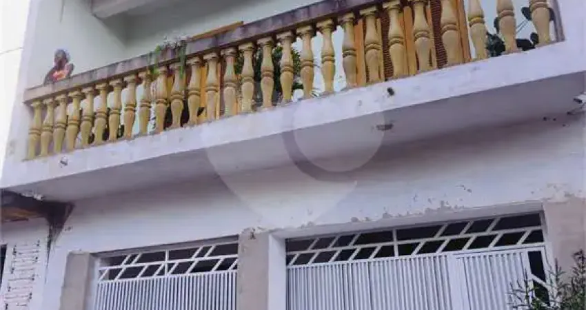 Sobrado à venda com 3 quartos, sendo 1 suíte, em conjunto habitacional dom constantino amstalden, são carlos - sp